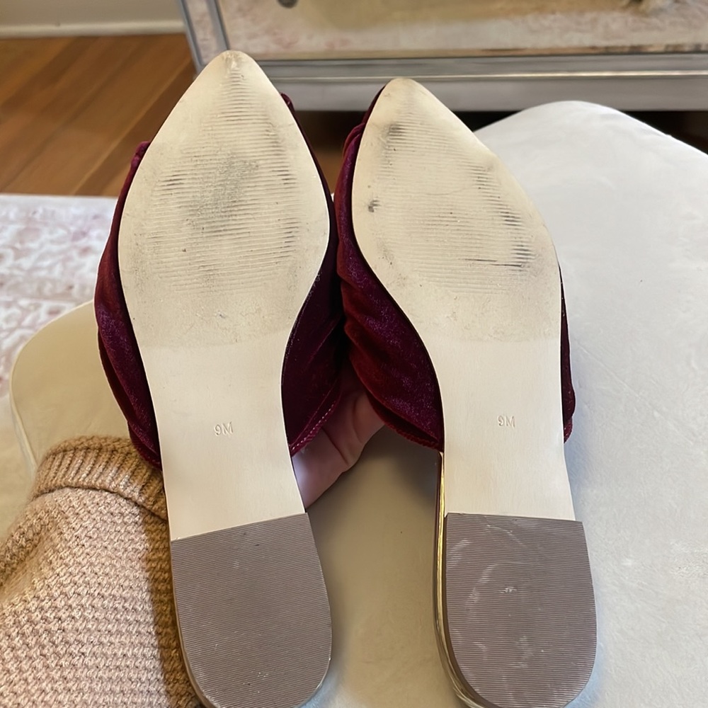 Loft mules worn no more than a handful of times, bottoms are scuffed. - Picture 3 of 3